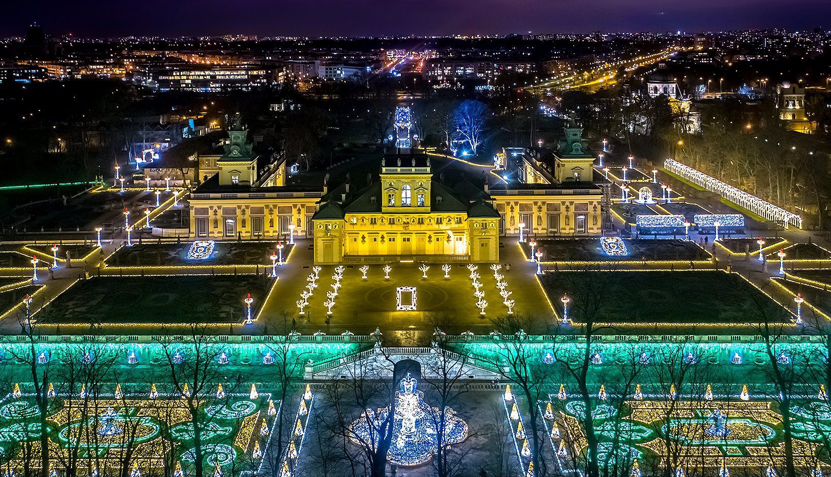 Запрошує королівський сад світла в Варшаві