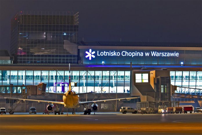 Польща скасувала для українців,що прилітають, обов’язковий 14-денний карантин