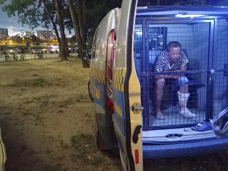 Как проверить страховку авто в Польше