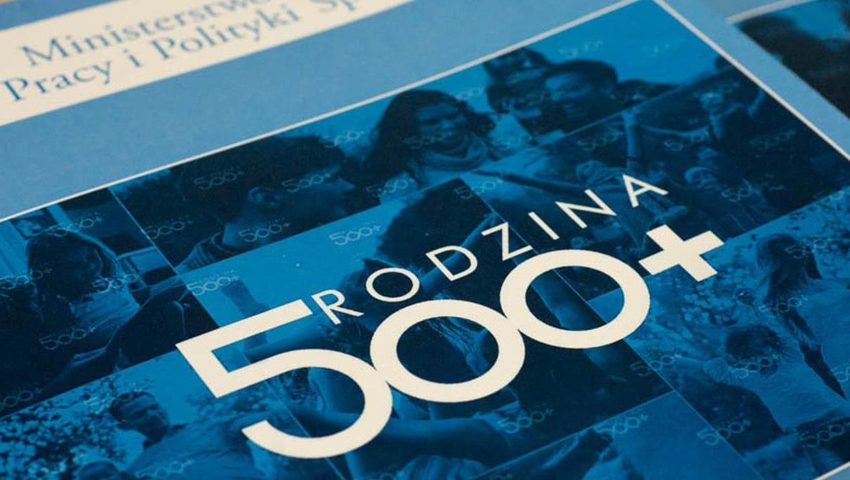 Програма «500+». В 2021 потрібно подавати нову заяву