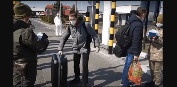 Як працівникам з України не потрапити в карантинну пастку в Польщі