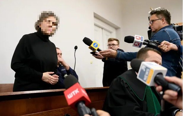 Гражині Ф., яка залишила тіло українського працівника в лісі, не вдалося втекти після проголошення вироку. Її арештували у Познані