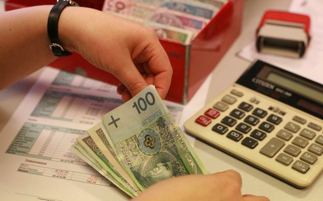 Порівняння ціні комунальних послуг в Україні та Польщі. Думка експерта