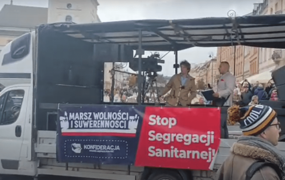 У Варшаві пройшов марш проти вакцинації