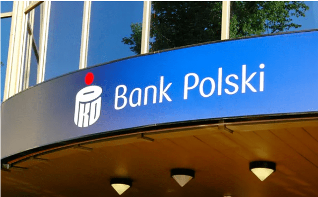 Біженці з України можуть обміняти гривні в банку Польщі тільки до 10 вересня