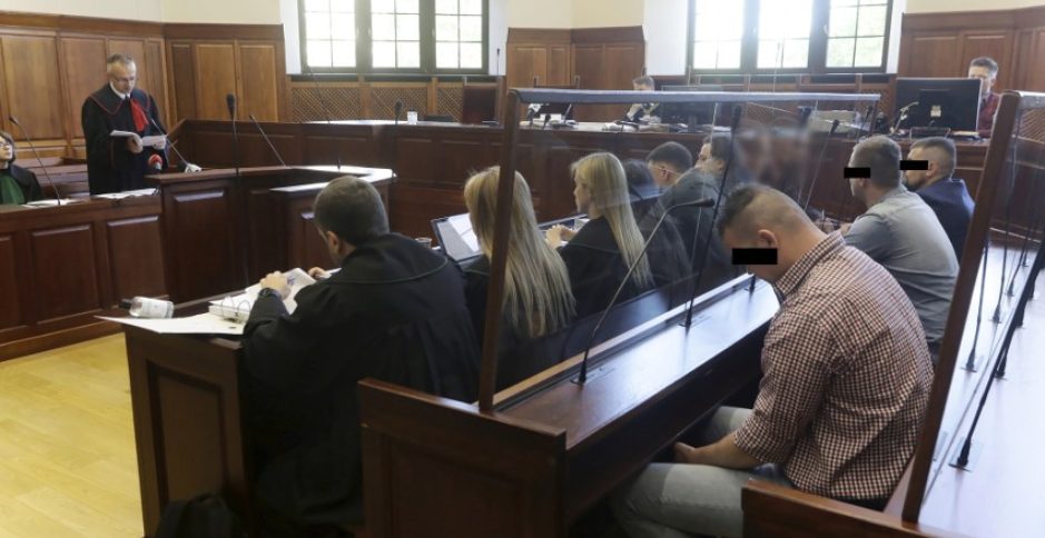 Смерть українця у витверезнику в Польщі – на лаві підсудних поліцейські