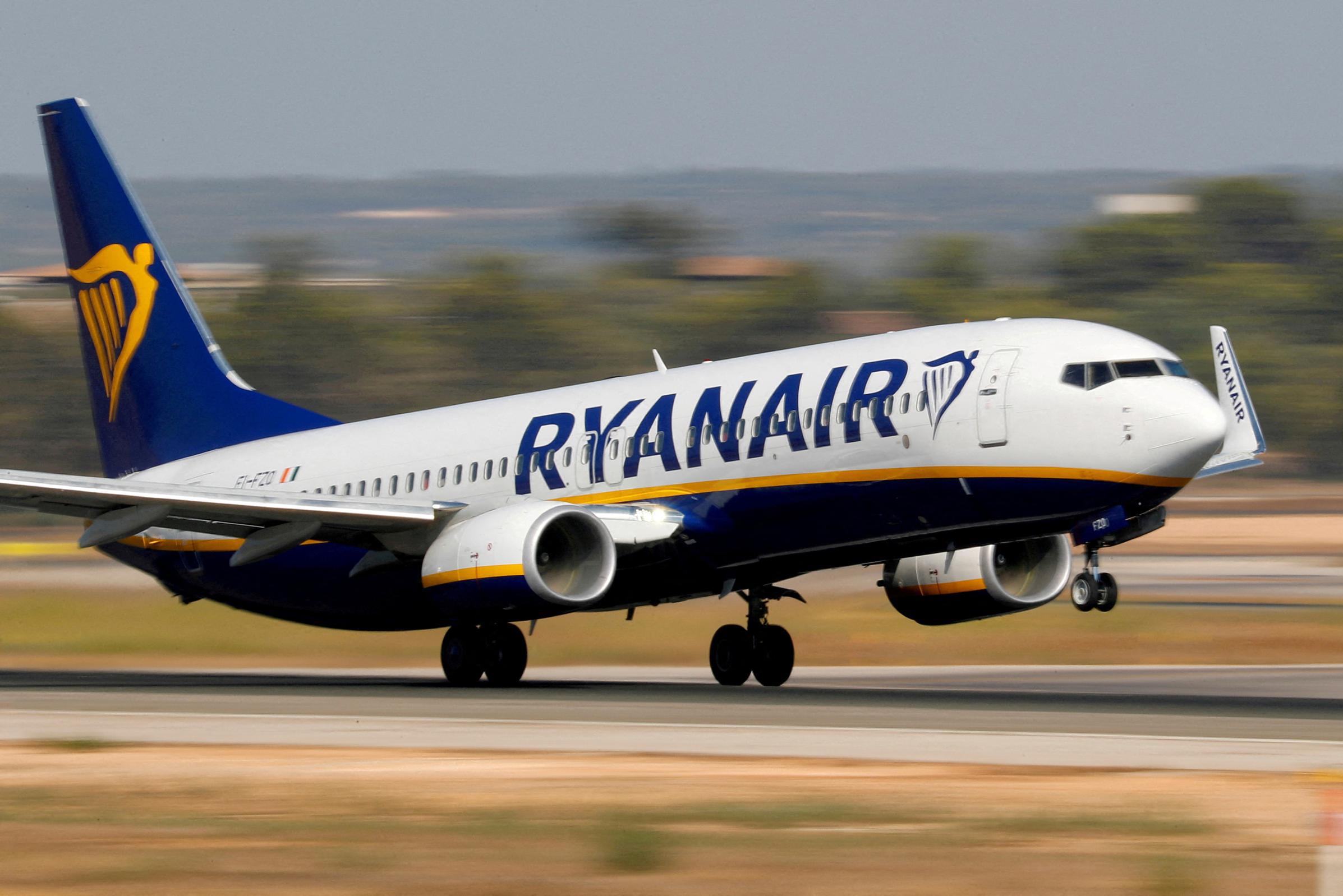 Ryanair планує запустити нові рейси з Польщі