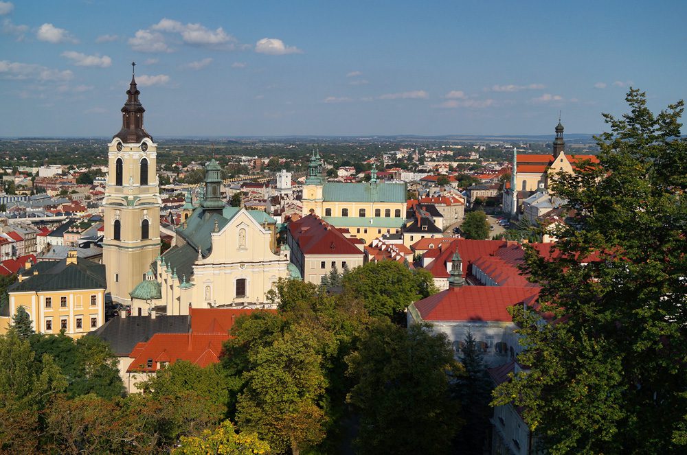 УЗ скасовує частину поїздів до Перемишля, хоча загальна кількість поїздів зростає