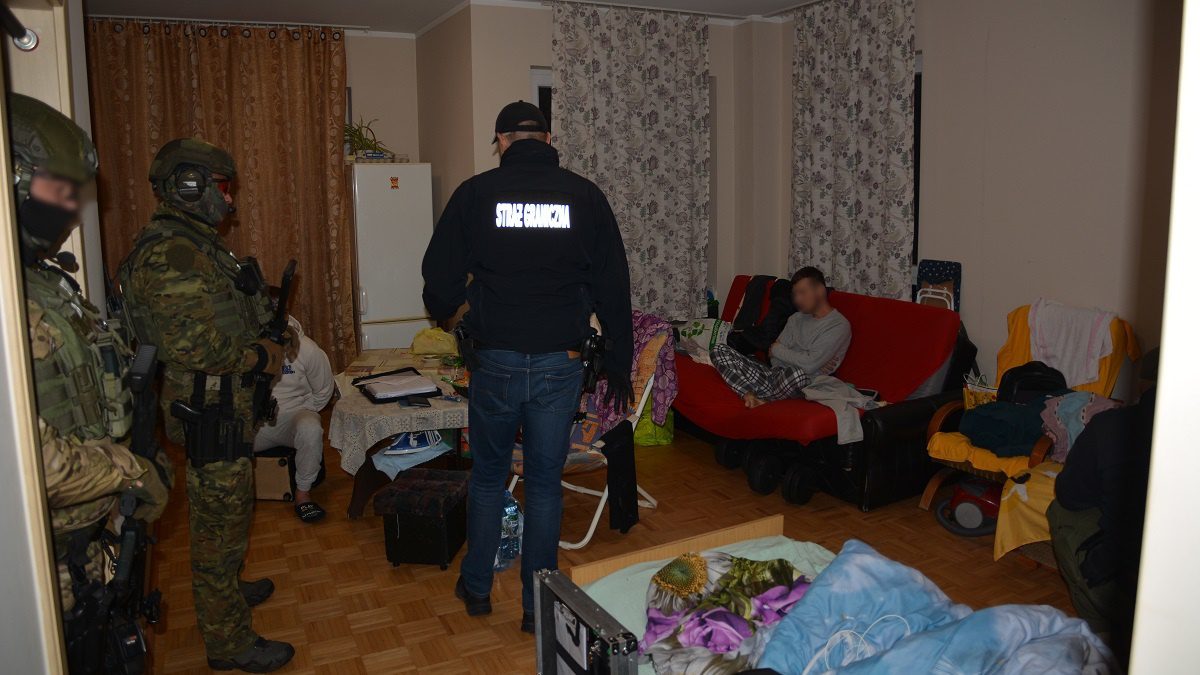 Двох українців затримано за організацію нелегального перетину кордону ЄС