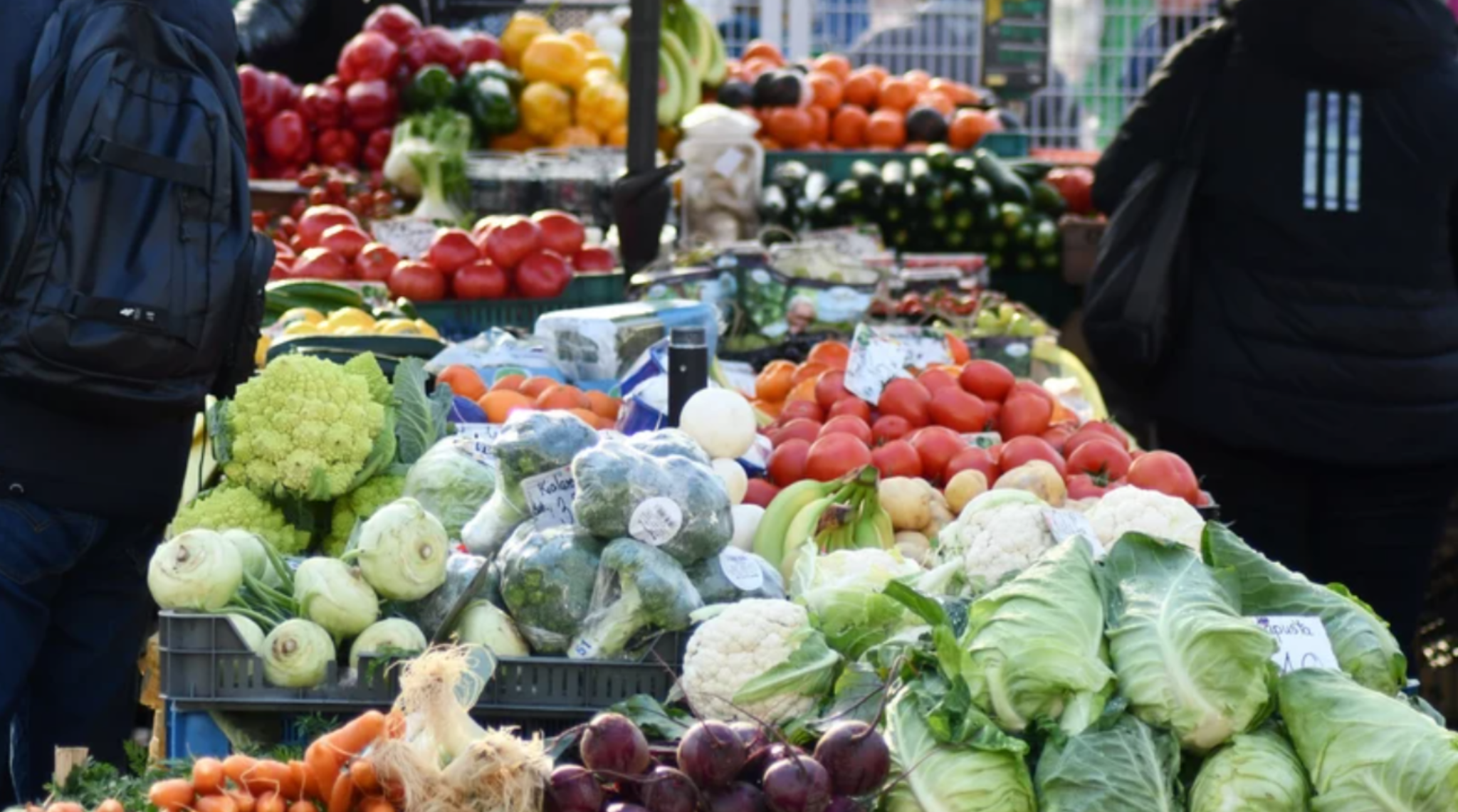 Наскількі виростуть ціни на продукти у Польщі з кінця березня?